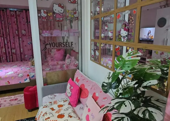 Hello Kitty Theme At Azure 酒店